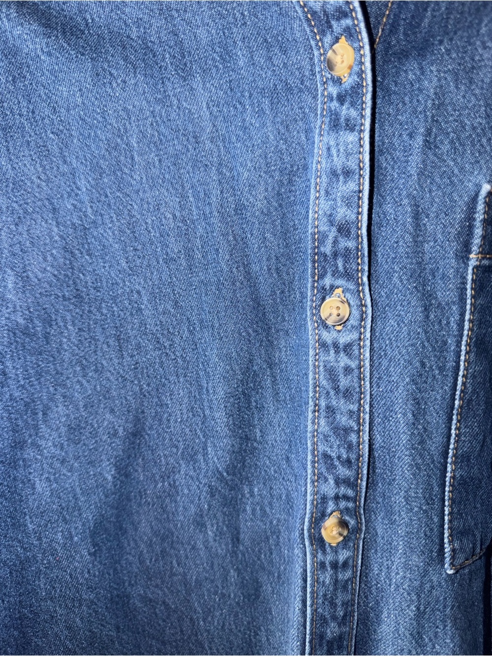 Old Navy Dark Blue Denim Button-Front Shirt - Picture 3 of 4